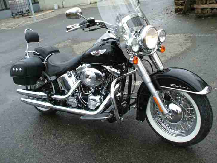 Harley Davidson Deluxe Vergasermodell absolut