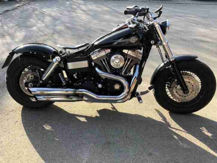 Harley Davidson Dyna Street Bob CUSTOM