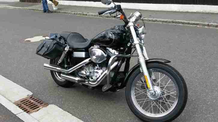 Harley Davidson Dyna Super Glide (FXD)
