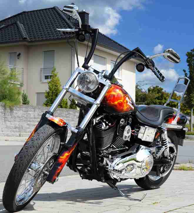 Harley-Davidson Dyna Wide Glide FXDWG 2001 Vergaser toller Harley Sound Airbrush