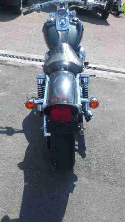 Harley-Davidson Dyna Wide Glide FXDWGI