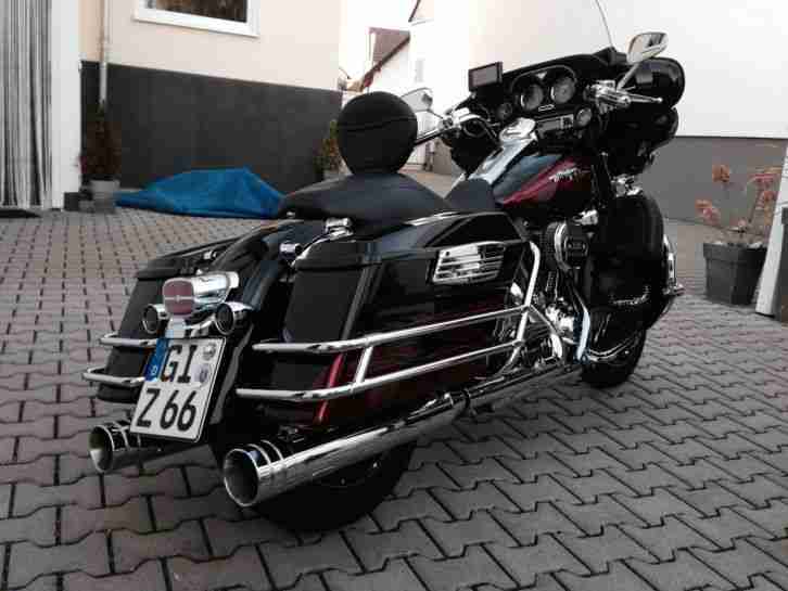 Harley Davidson Electra Glide Street CVO Screamin Eagle 110er Jekill+ Hyde