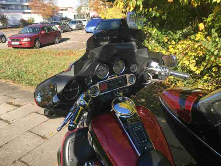 Harley-Davidson Electra-Glide-Ultra-Classic-Gespann / mit Seitenwagen