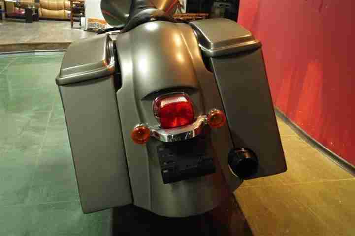 Harley Davidson Electra Glide in Bagger style