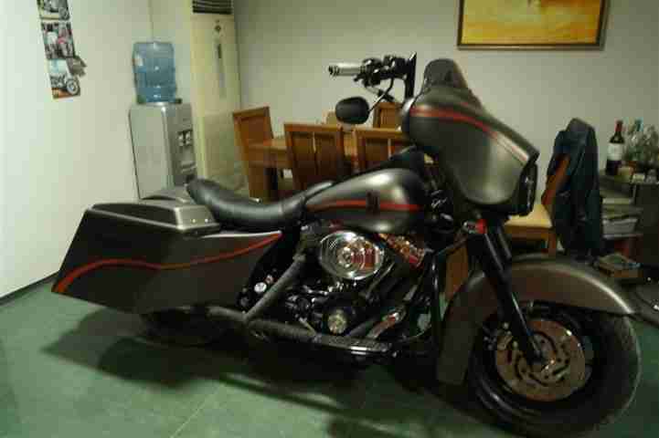 Harley Davidson Electra Glide in Bagger style