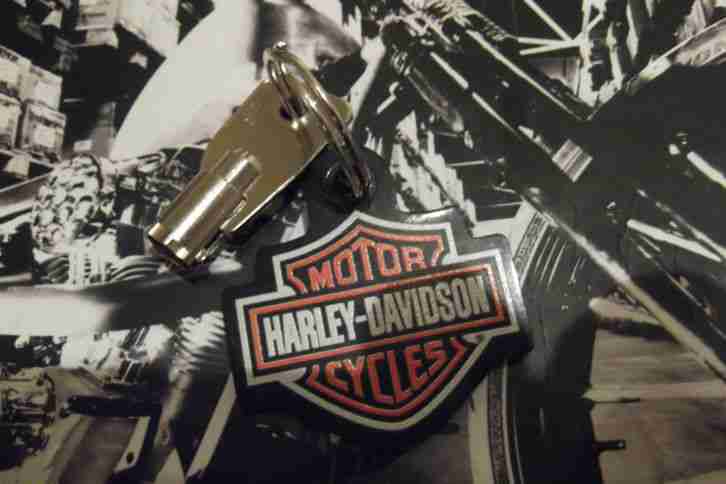 Harley Davidson Ersatzschlüssel bequem per Post bestellen