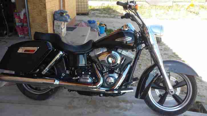 Harley Davidson FLD SWITCHBACK 2012