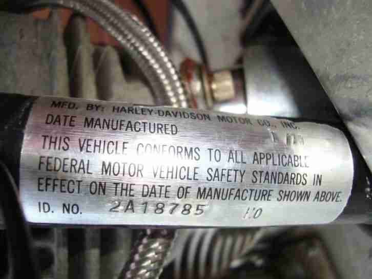 Harley Davidson FLH 1200 Electra Glide Shovelhead 1970 year