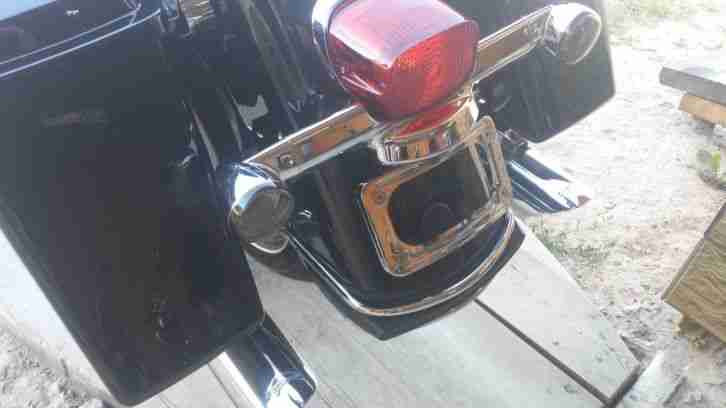 Harley Davidson FLHR ROAD KING 2012
