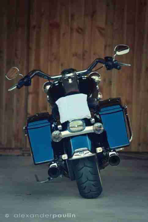 Harley Davidson FLHRC Road King Deutsches Model Top