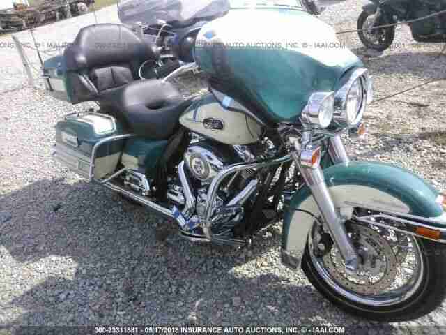 Harley Davidson FLHTCU 2009 Antique