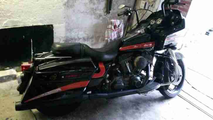 Harley Davidson FLHTR Road Glide bj 2007 mit Wertgutachten von 30.000 eur