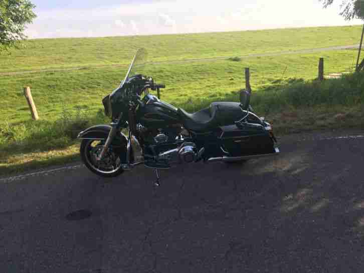 Harley Davidson FLHX Street Glide TC103 in