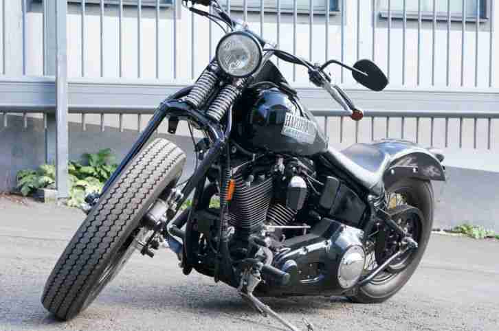 Harley Davidson FXST Softail Springer Bobber