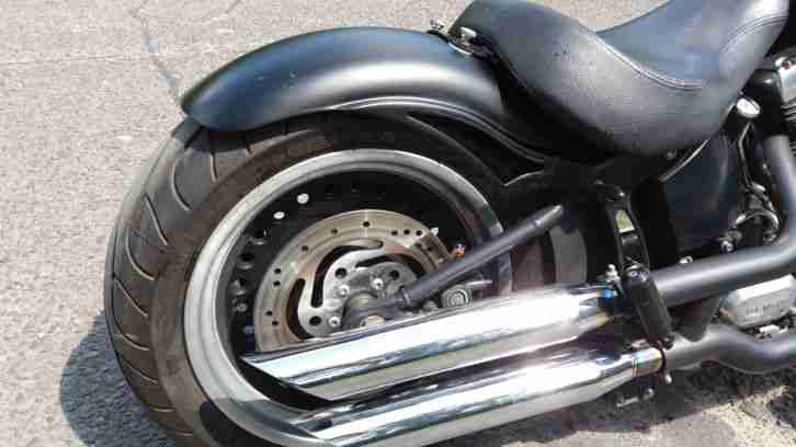 Harley Davidson Fat Boy Screamin Eagle FLSTFB 2011er