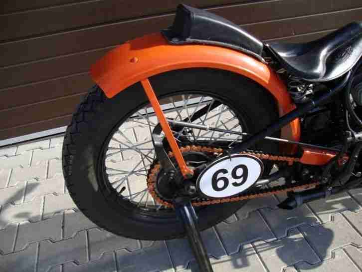 Harley Davidson Flathead Racer 1942 year