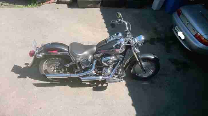 Harley-Davidson / Heritage - Softail - FatBoy / Einspritzer Ez 2003 / Topzustand