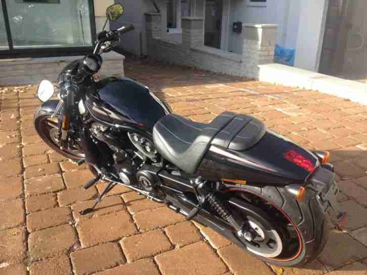 Harley-Davidson Night Rod Special 2013, schwarz, EZ 11/2012, 500 km