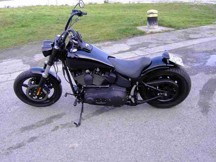 Harley Davidson Night Train FXSTB Vergaser Modell