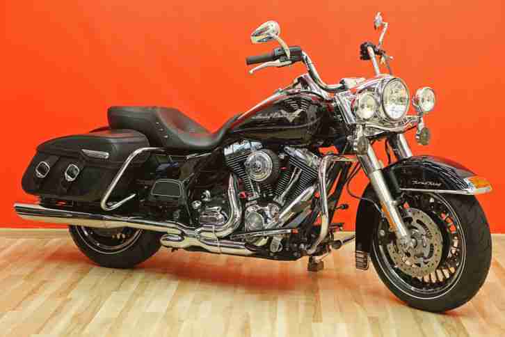 Harley Davidson Road King 2010 FLHR Tourer Touring Twin Cam Skull Thunder Max