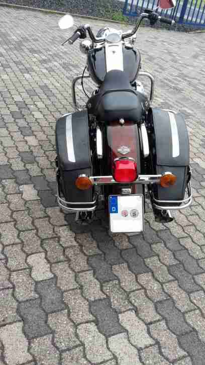 Harley-Davidson Road King Bauj. 2011 mit ABS 1690 ccm Deutsches Model