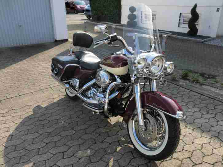 Harley Davidson Road King FLHRC Bj.2007 US