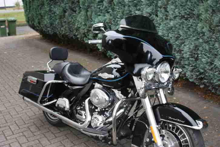 Harley Davidson Road King Sondermodell im Super Zustand