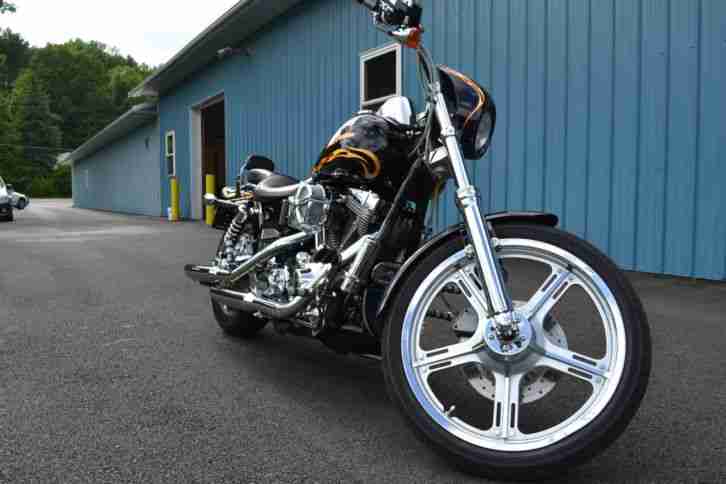Harley Davidson Screaming Eagle Wide Glide