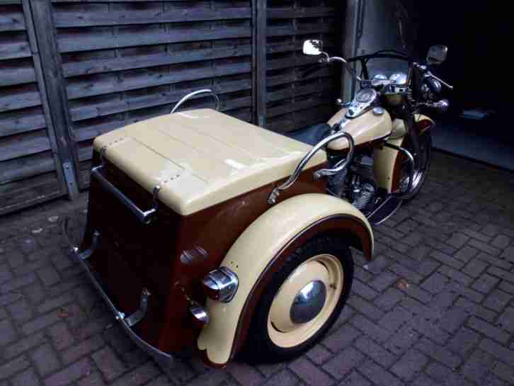 Harley Davidson( Servi Car)