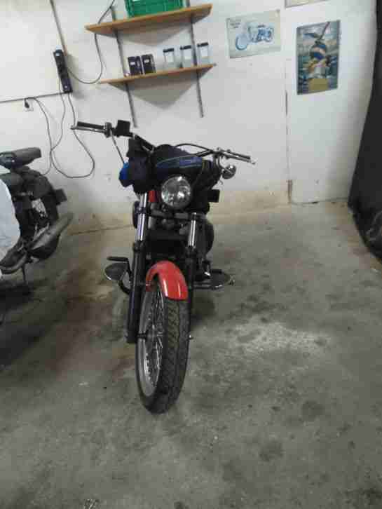 Harley Davidson Shovelhead im Knickrahmen