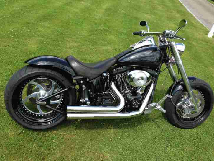 Harley Davidson Softail 300er Ricks Customumbau, schwarz, TOP