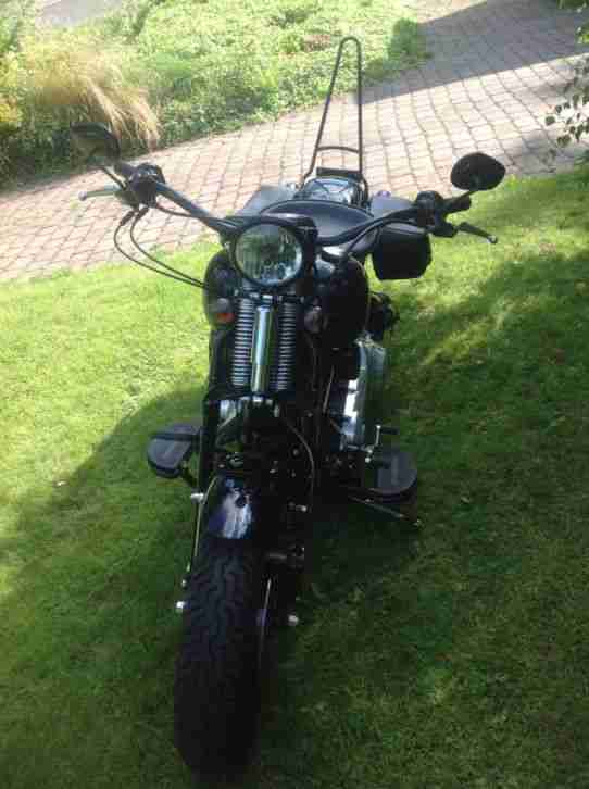 Harley Davidson Softail Cross Bones