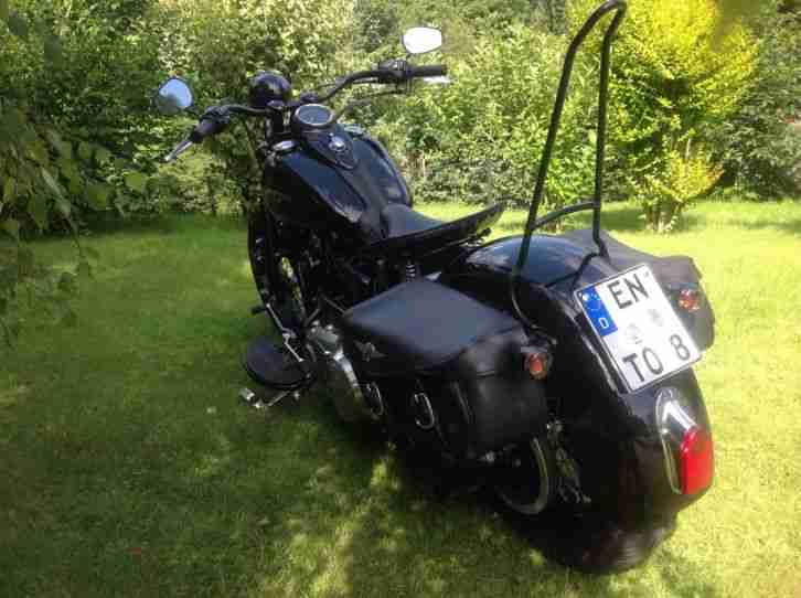 Harley Davidson Softail Cross Bones