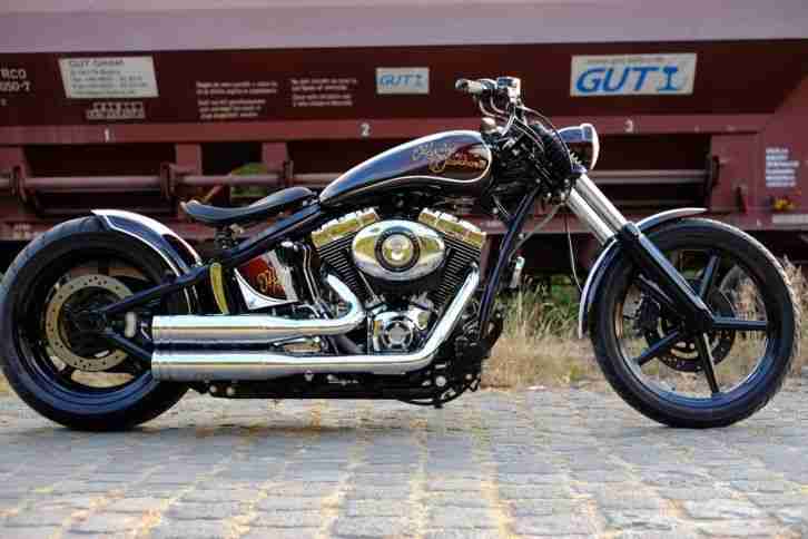 Harley Davidson Softail Custom Rocker Umbau