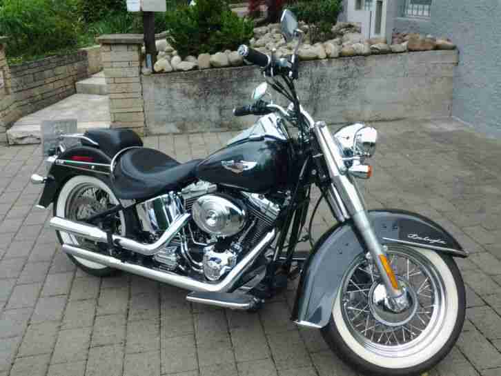 Harley Davidson Softail Deluxe FLSTNI