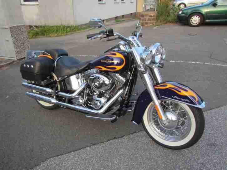 Harley Davidson Softail Deluxe mit nur 700