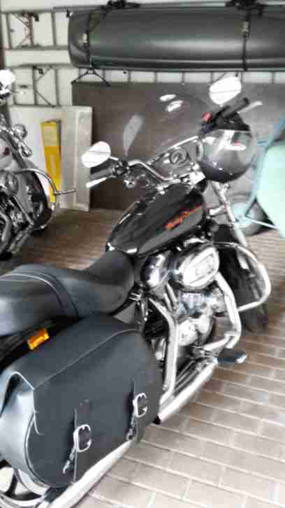 Harley-Davidson Sportster 883 Superlow XL883L - Baujahr 2013 - 3500 Kilometer