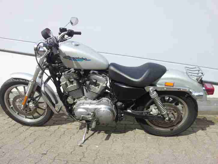 Harley Davidson, Sportster, 883er, erst 9357 km, Bj. 2005