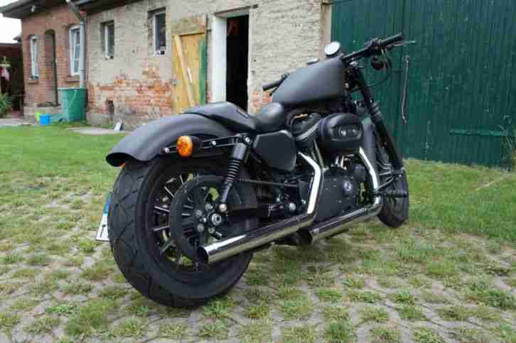 Harley Davidson Sportster IRON 883
