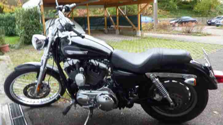 Harley Davidson Sportster XL 1200 Custom Topzustand mit viel Chrom