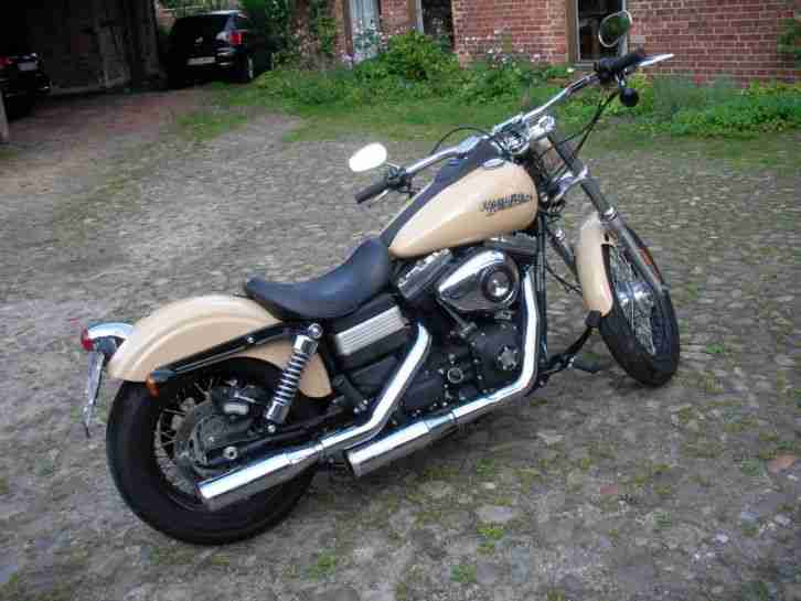 Harley Davidson Street Bob Bj 2012