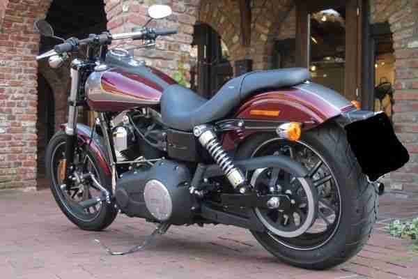 Harley Davidson Street Bob Special Edition / Limited Edition Neufahrzeug SOFORT