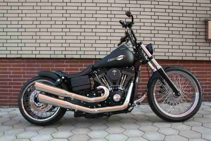 Harley Davidson Street Bob custom