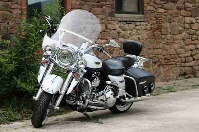 Harley Davidson Street