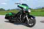 Harley Davidson, Street Glide CVO, Screaming