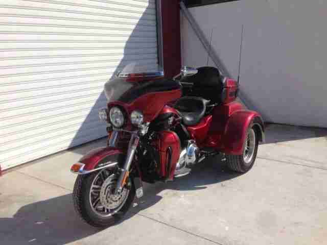 Harley Davidson Triglide FLHTCUTG 103cui ORIGINAL