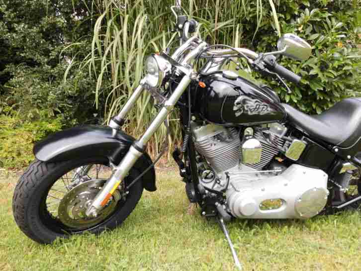Harley Davidson Twin Cam Softail Bobber mit