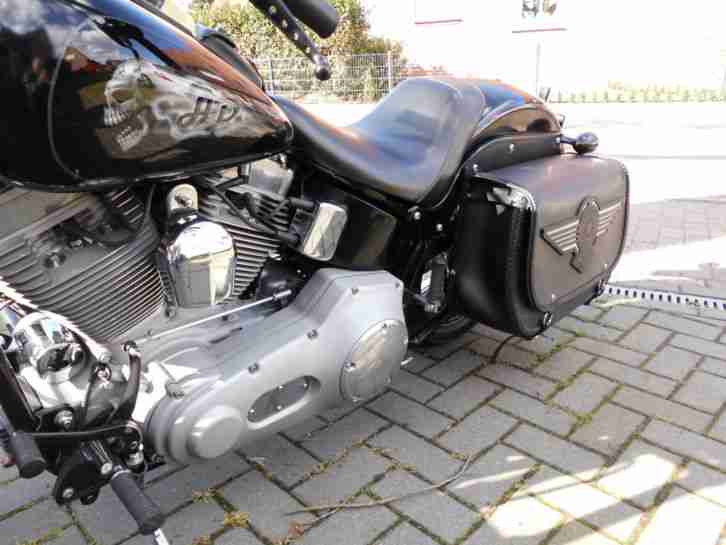 Harley Davidson Twin Cam Softail mit original