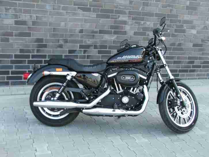 Harley Davidson XL 883 R