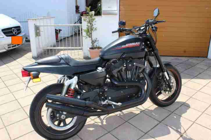 Harley Davidson XR 1200X repariertes Unfallkrad.